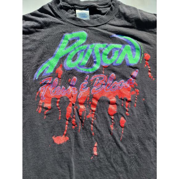 Poison Flesh and Blood Tour T-Shirt Vintage Single Stitch Size XL Double Sided - Picture 2 of 7